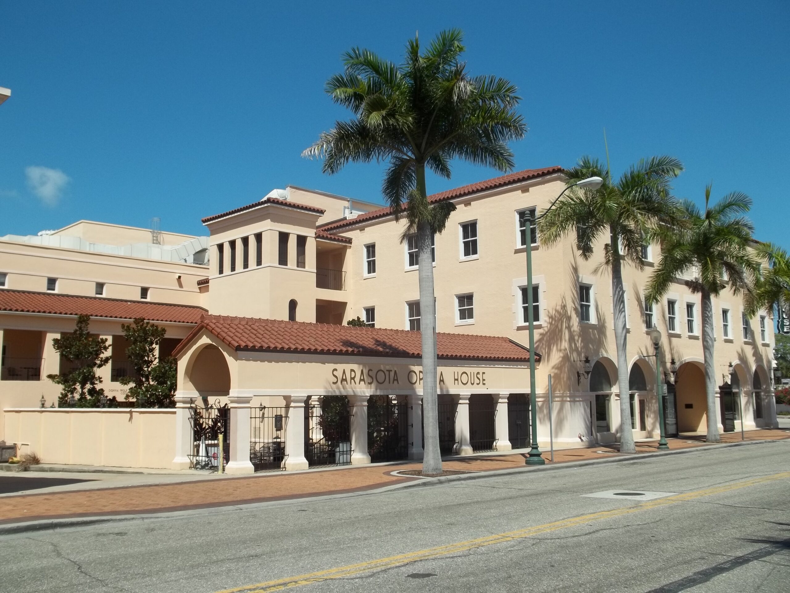 Sarasota FL Downtown HD Edwards Theatre03.jpg